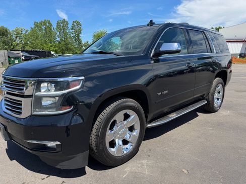 Used 2015 Chevrolet Tahoe LTZ AWD/4WD image 9