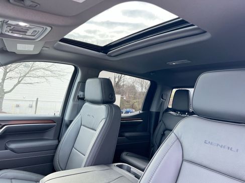 New 2026 GMC Sierra 1500 Denali w/ Denali Reserve Package image 20