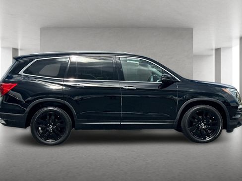 Used 2017 Honda Pilot Elite image 3
