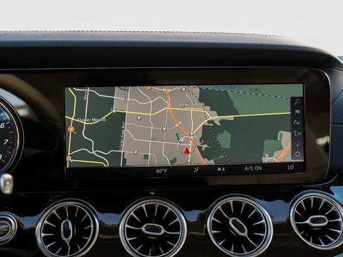 Used 2018 Mercedes-Benz E 400 Coupe image 17