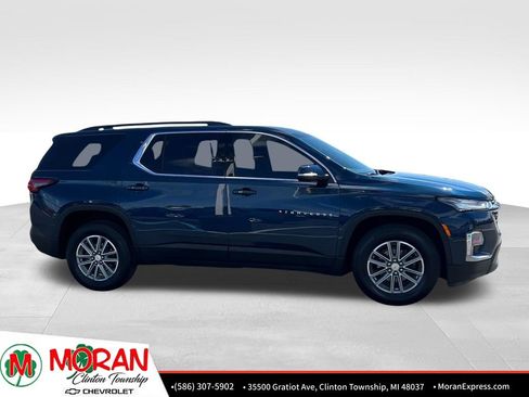 Certified 2023 Chevrolet Traverse LT FWD image 7