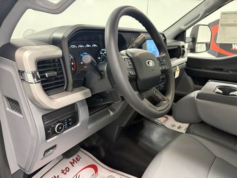 New 2026 Ford F250 XL w/ XL Chrome Package image 11