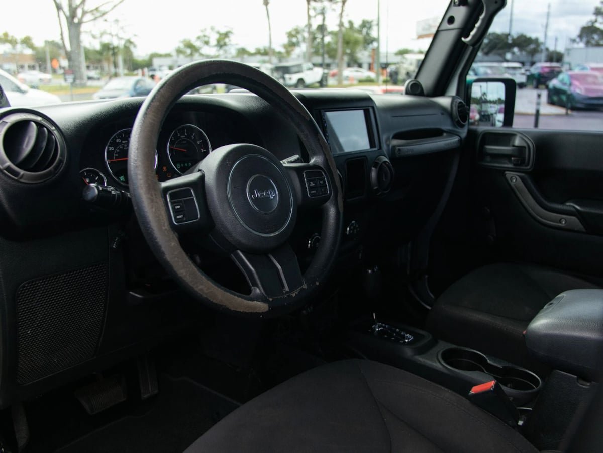Used 2014 Jeep Wrangler Unlimited Sport AWD/4WD image 17