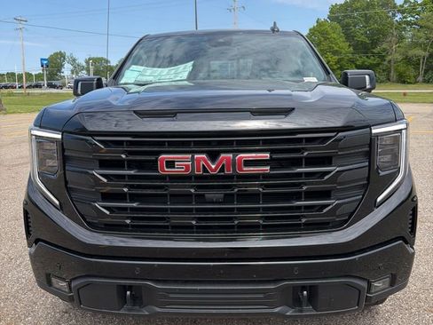 New 2026 GMC Sierra 1500 Elevation w/ Elevation Premium Package AWD/4WD image 2