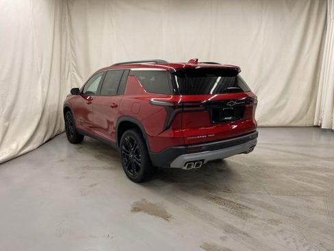 New 2026 Chevrolet Traverse LT w/ LPO, Floor Liner Package image 5