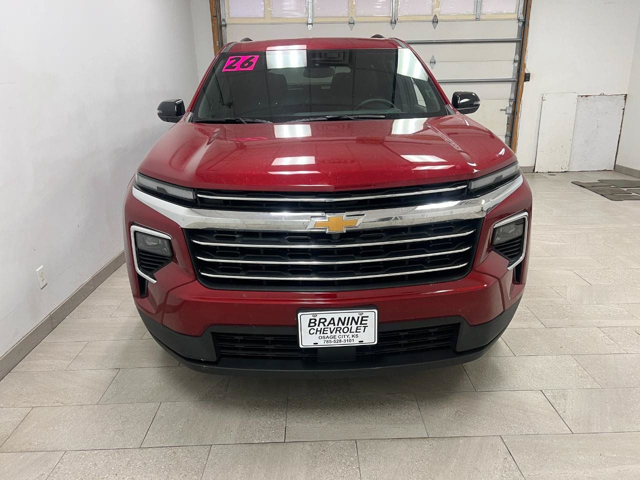 Used 2026 Chevrolet Traverse LT AWD/4WD image 9