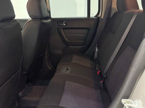 Used 2006 HUMMER H3 AWD/4WD image 16