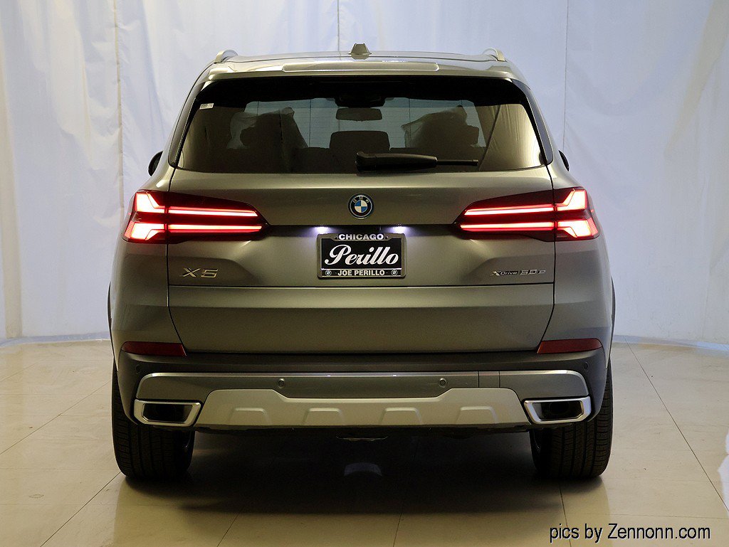 Used 2026 BMW X5 xDrive50e w/ Climate Comfort Package AWD/4WD image 7