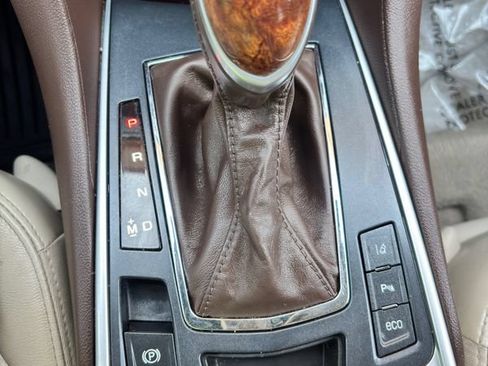 Used 2016 Cadillac SRX Luxury w/ Driver Awareness Package AWD/4WD image 29