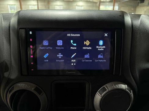 Used 2012 Jeep Wrangler Sport image 20