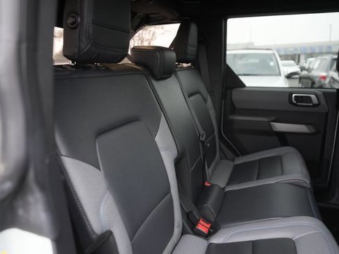 Certified 2022 Ford Bronco Black Diamond w/ Sasquatch Package image 16