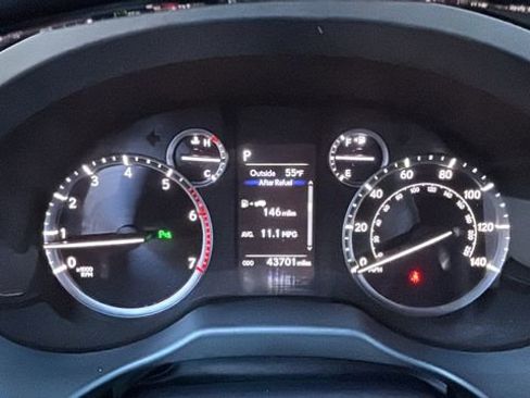 Used 2021 Lexus GX 460 Premium image 12