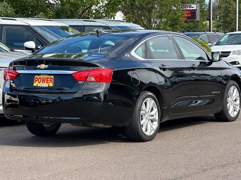 Used 2017 Chevrolet Impala LT w/ Convenience Package FWD image 4