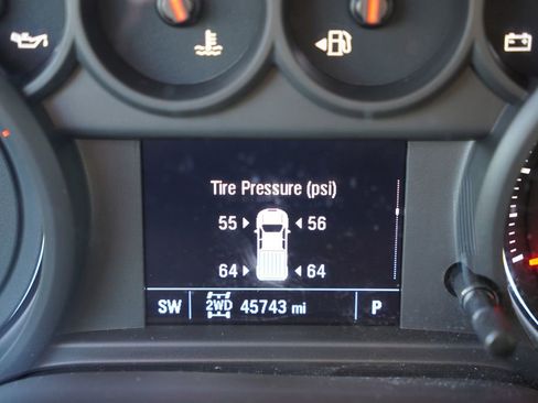 Certified 2024 Chevrolet Silverado 2500 Custom w/ Custom Value Package image 33