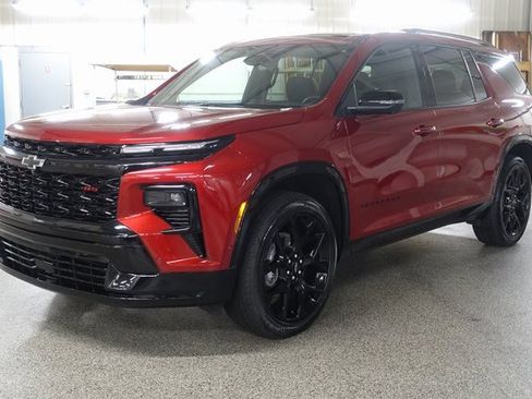 Used 2024 Chevrolet Traverse RS w/ LPO, Floor Liner Package image 3