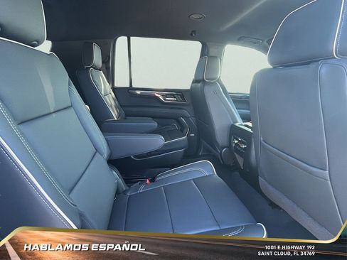 New 2026 GMC Yukon XL Elevation image 25