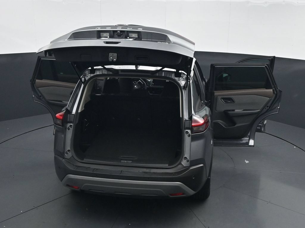 Used 2023 Nissan Rogue S AWD/4WD image 49