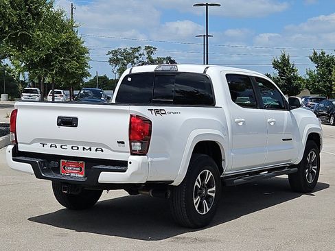 Certified 2019 Toyota Tacoma TRD Sport RWD image 5