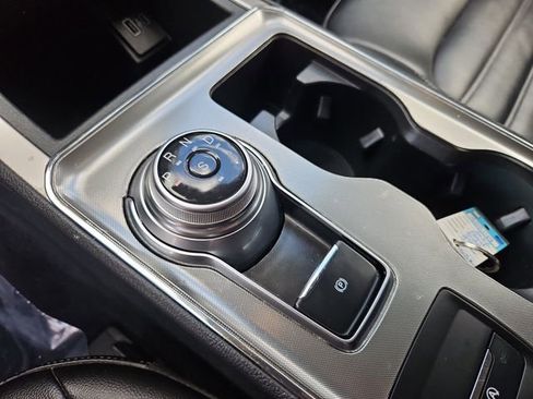 Used 2022 Ford Edge SEL AWD/4WD image 32