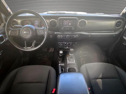 Used 2019 Jeep Wrangler Unlimited Sport S AWD/4WD image 9