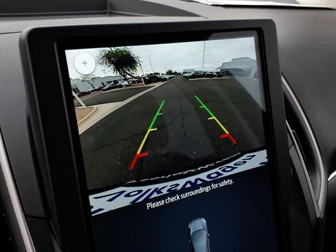 Used 2021 Ford Edge SEL image 29