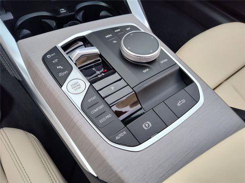 New 2026 BMW M440i Convertible w/ Premium Package image 10