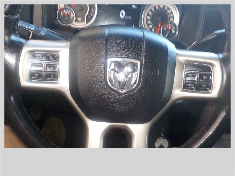 Used 2014 RAM 3500 Laramie AWD/4WD image 18