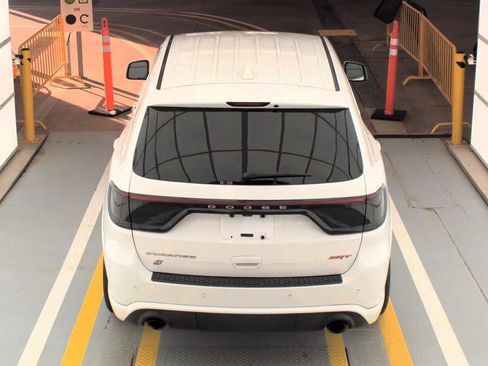 Used 2018 Dodge Durango SRT image 5