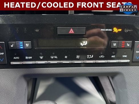 Used 2022 Toyota Avalon Limited w/ Advanced Safety Package image 5