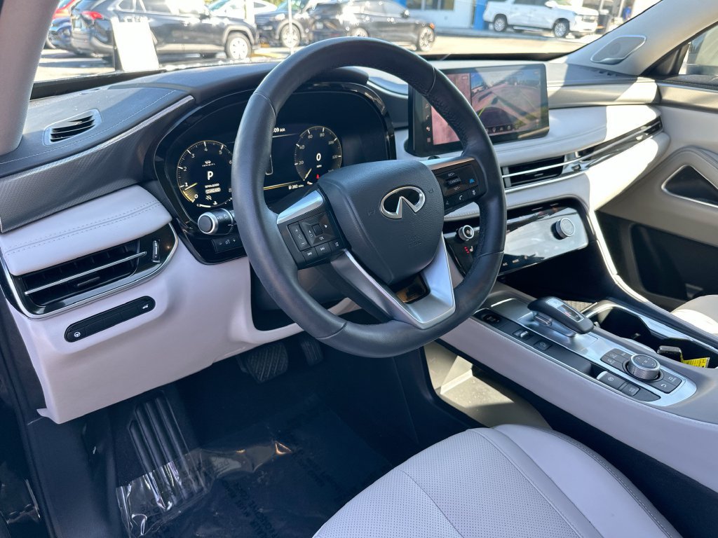 Used 2026 INFINITI QX60 Luxe FWD image 9
