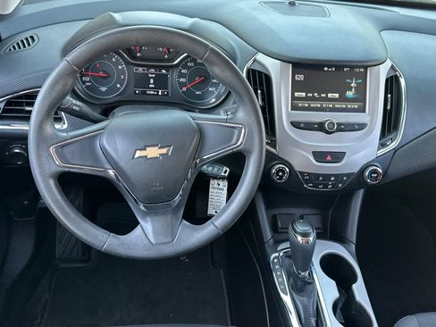 Used 2017 Chevrolet Cruze LS image 16