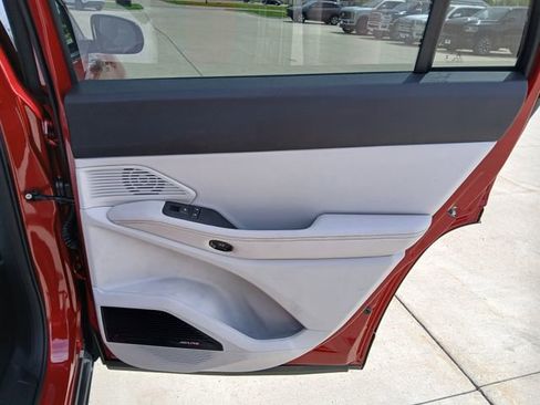 New 2026 Jeep Cherokee Limited AWD/4WD image 18