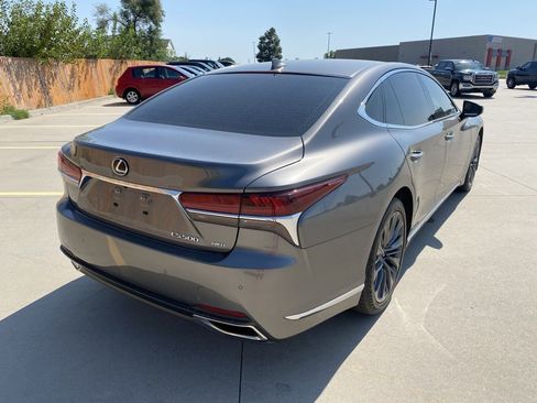 Used 2018 Lexus LS 500 AWD image 12