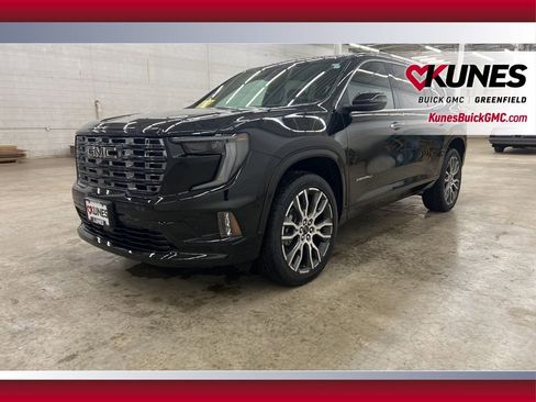 New 2026 GMC Acadia Denali Ultimate w/ LPO, Floor Liner Package image 12