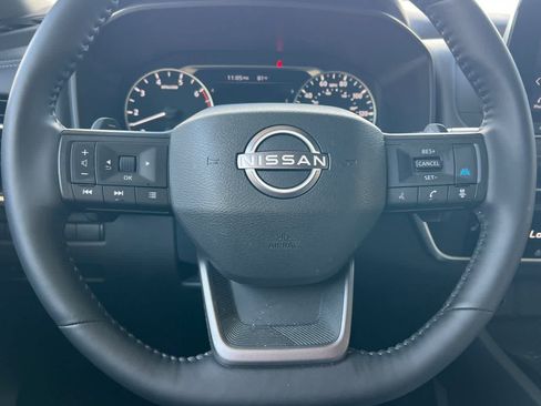 Used 2025 Nissan Rogue SV w/ SV Premium Package FWD image 29