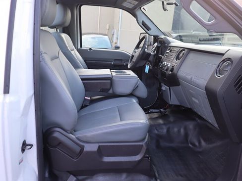 Used 2016 Ford F250 XL w/ Power Equipment Group AWD/4WD image 20
