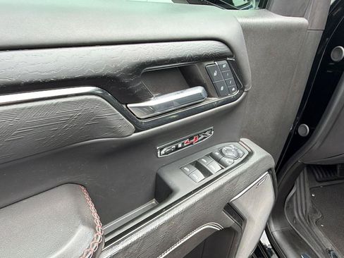 Used 2024 GMC Sierra 1500 AT4X AWD/4WD image 12