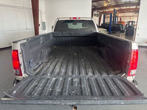 Used 2008 GMC Sierra 3500 SLE w/ Convenience Package image 17