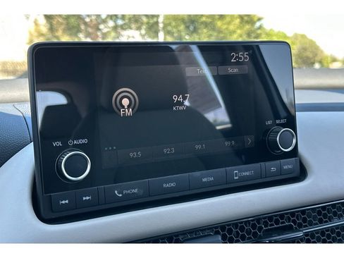 Used 2023 Honda HR-V LX image 26