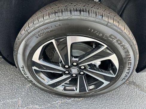 New 2026 Buick Enclave Sport Touring w/ Super Cruise Package FWD image 16