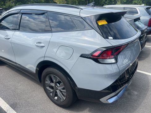 Used 2024 Kia Sportage SX FWD image 8