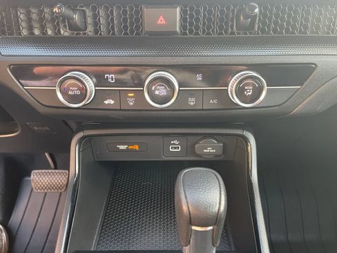 Certified 2025 Honda CR-V LX image 12