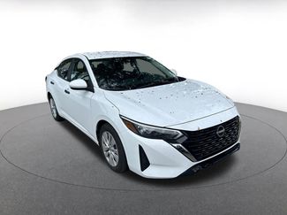 Used 2025 Nissan Sentra S video 2