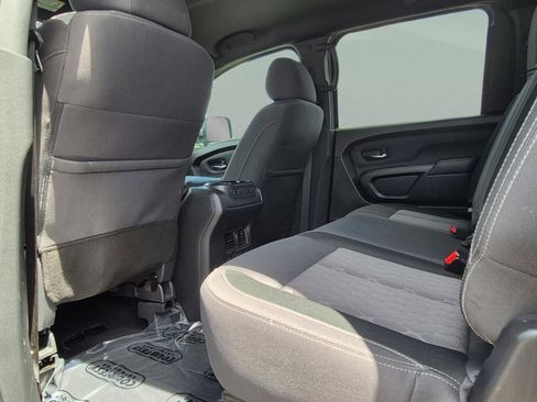 Certified 2023 Nissan Titan SV w/ SV Convenience Package RWD image 17