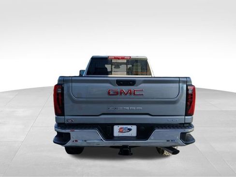 New 2026 GMC Sierra 2500 SLT w/ SLT Convenience Package image 4
