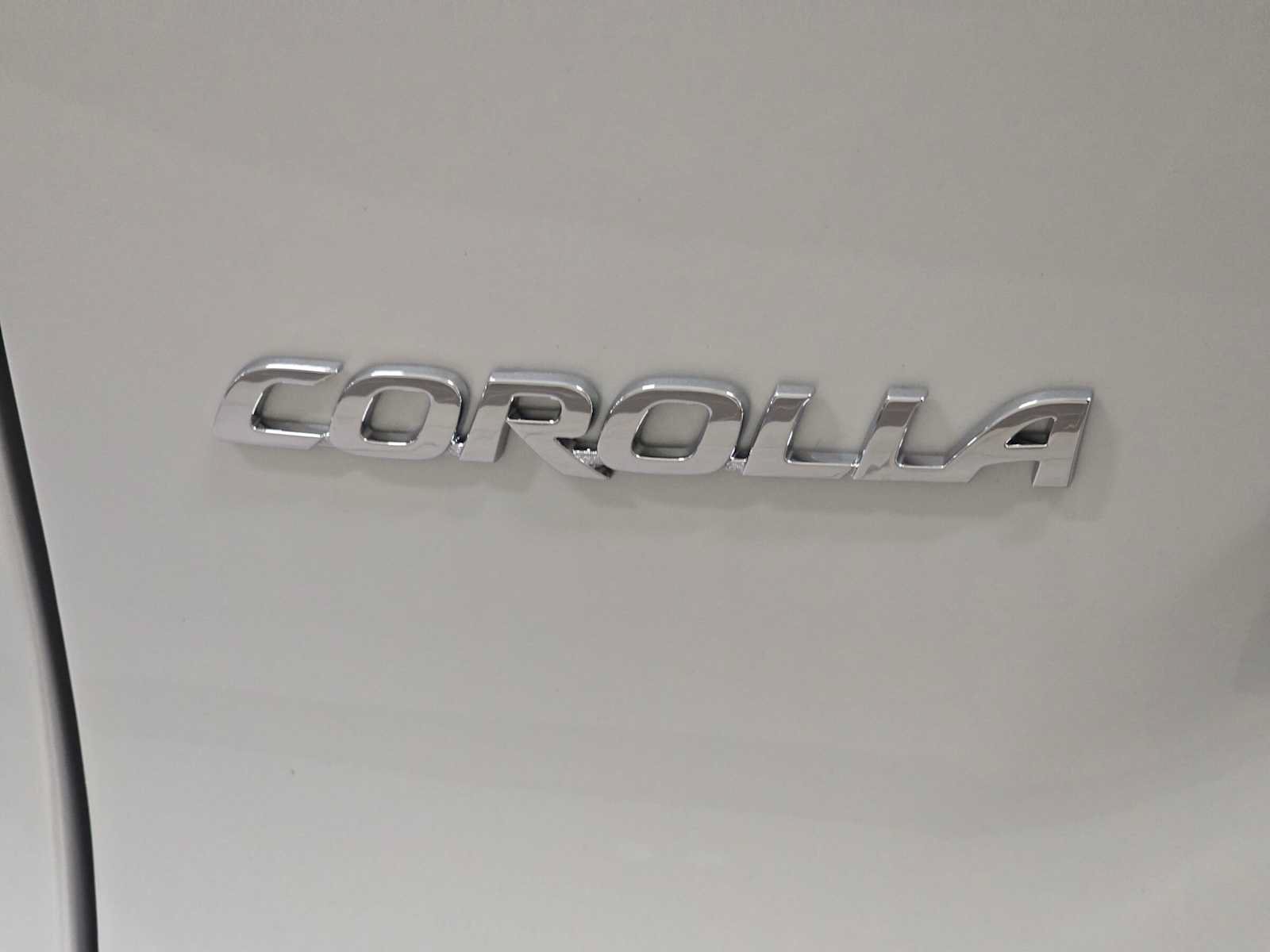 Certified 2024 Toyota Corolla Cross L AWD/4WD image 7