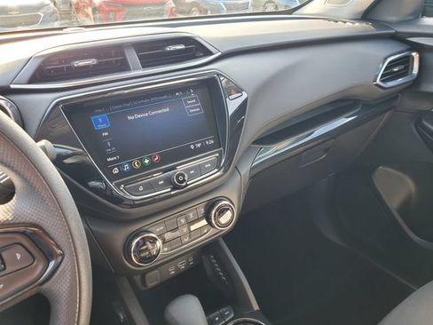 Used 2023 Chevrolet TrailBlazer LT w/ Convenience Package AWD/4WD image 28