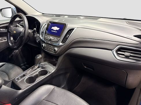 Used 2020 Chevrolet Equinox Premier image 29