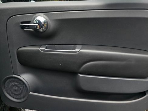 Used 2018 FIAT 500 Lounge image 20