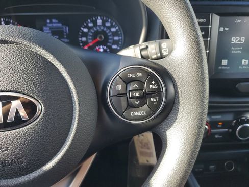 Used 2021 Kia Soul LX FWD image 21